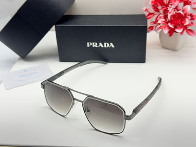 Prada  Metal