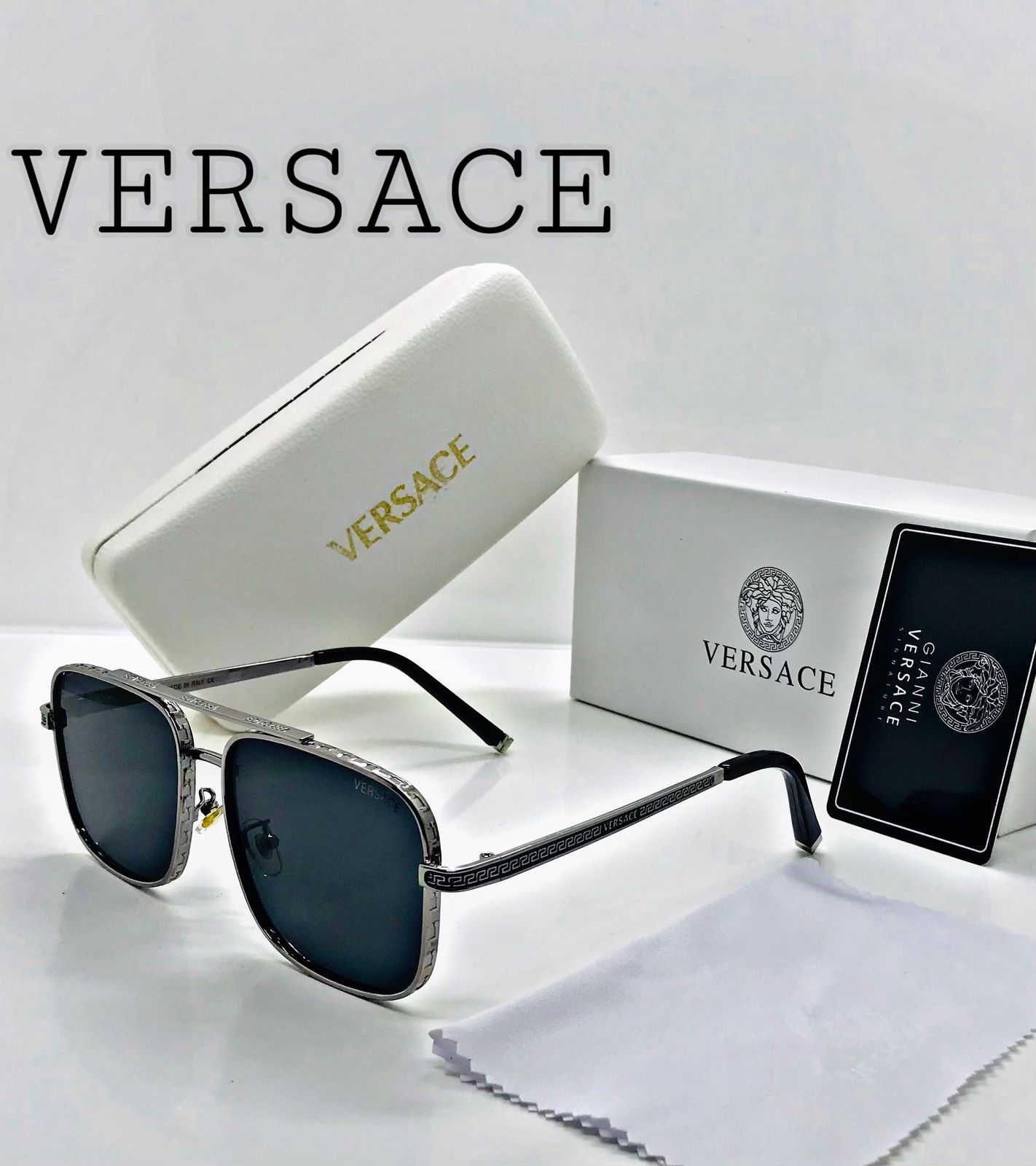 VERSACE * Sunglass